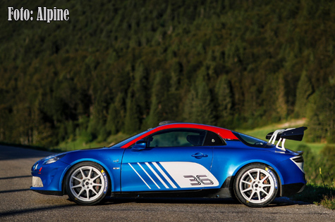 © Alpine.