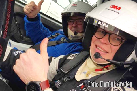 © FlatOut Sweden.