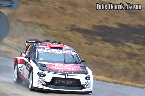 © Henrik Åkeson, Henrikrallyfoto.